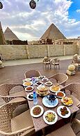 Pyramids Height Inn