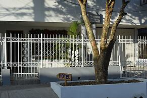 Andagi Hotel