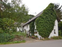 Romantic Eifel Hideaway