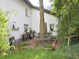 Romantic Eifel Hideaway