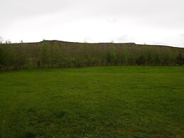 Miðhvammur Farm Stay
