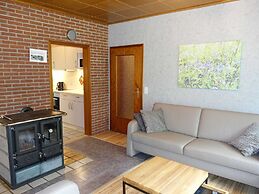 Feusdorf Forest Bungalow