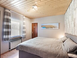 Feusdorf Forest Bungalow