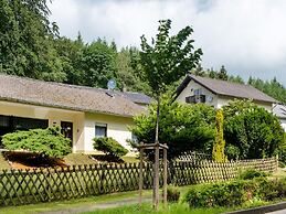 Feusdorf Forest Bungalow