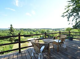 Spacious House With Beautiful Terrace