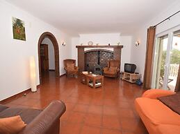 Tranquil Alentejo Villa With Pool