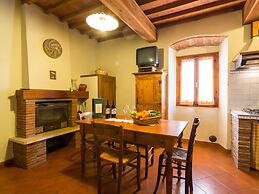 Rustic Mansion in Pian di Sco