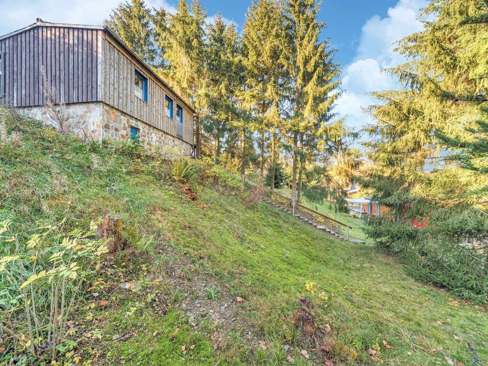 Comely Holiday Home in Güntersberge near Forest