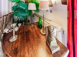 Cosy Holiday Home in Cherain near Forest