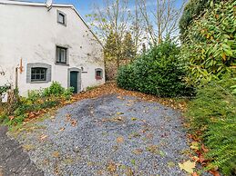 Cosy Holiday Home in Cherain near Forest
