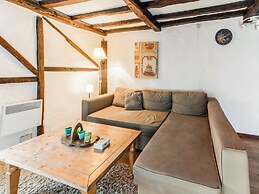 Cosy Holiday Home in Cherain near Forest