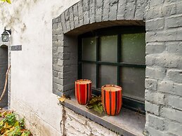 Cosy Holiday Home in Cherain near Forest