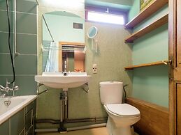 Rustic Retreat in Houvegne