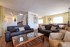 Andalusian Villa Near Beach