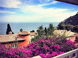 Elegant Seaside Villa in Eze
