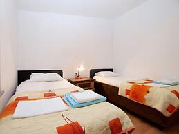 Apartment 1774