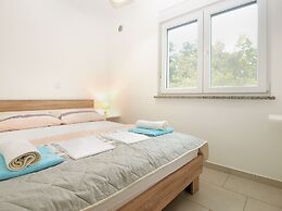Apartment 1774