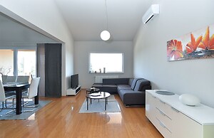 Apartment 1779