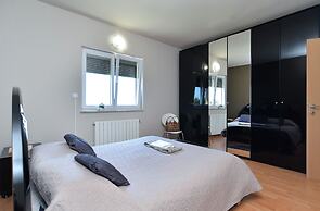 Apartment 1779