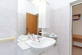 Apartment 1779