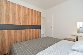 Apartment 1782