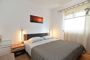 Apartment 1782