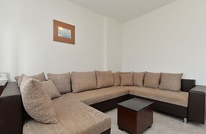 Apartment 1782