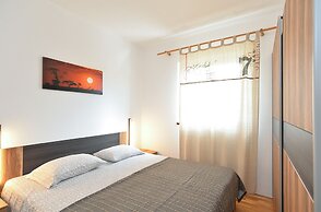 Apartment 1782
