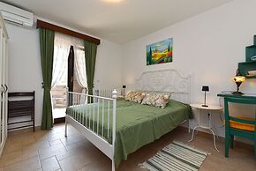 Apartment 1787