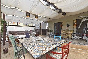 Apartment 1787