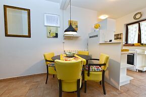 Apartment 1787
