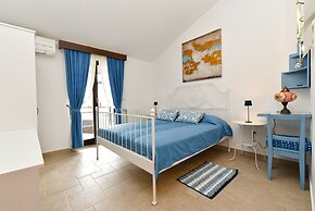 Apartment 1787