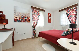 Apartment 1787