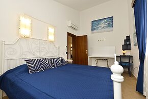 Apartment 1787