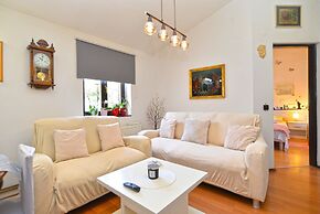 Apartment 1791