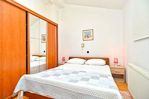 Apartment 1791