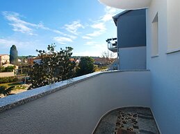 Apartment 1800
