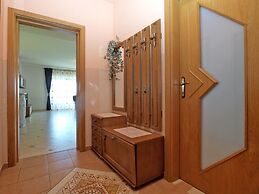 Apartment 1800