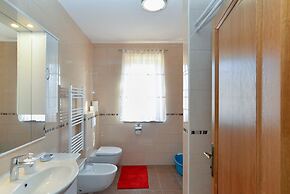 Apartment 1807