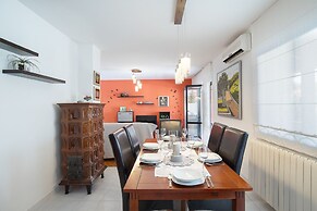 Apartment 1816