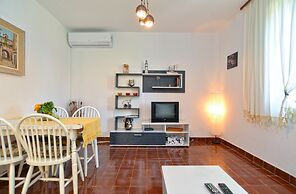 Apartment 1817