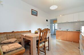 Apartment 1822