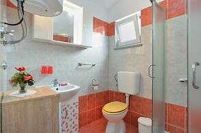 Apartment 1822