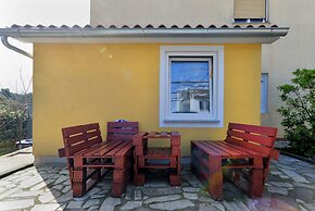 Apartment 1822