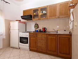 Apartment 1858