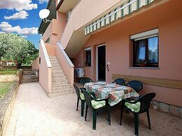 Apartment 1858