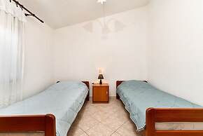 Apartment 1858