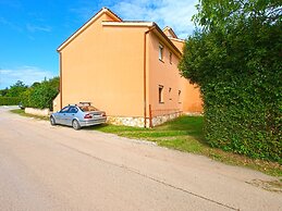 Apartment 1858