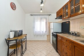 Apartment 1858