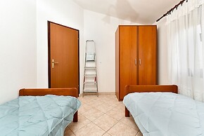 Apartment 1858